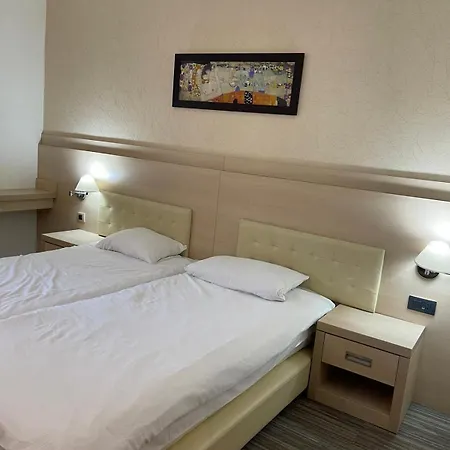 Konaci Andjela Broj 108 *